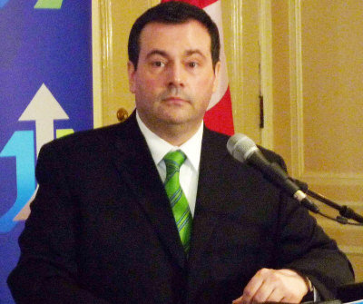 <a href='http://m.wuaimall.cn/' target='_blank'>學(xué)在加拿大</a>